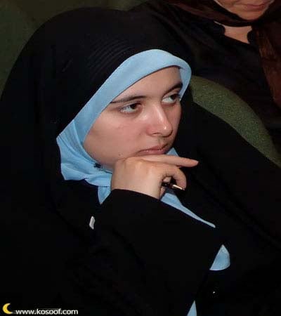 Maryam Hosseinkhah is a women's rights activist and a blogger. She is an active member of the Women's Cultural Center and the Change for Equality Campaign. She has previously worked for a number of years with youth-oriented NGOs.


