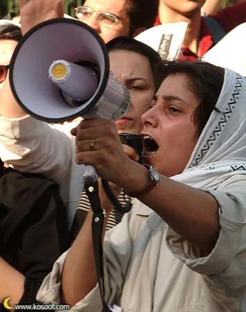 Noushin Ahmadi Khorasani is a prominent journalist, activist, and translator. She is also an editor of the journals <em>Jens-e Dovom</em> and <em>Fasl-e Zanan</em>. She was one of the founders of the Women's Cultural Center, which was established in 2001 with the goal of pursuing women's rights. She was also involved in the founding of the <em>Feminist Tribune</em>, a website dedicated to providing information about the activities of the women's movement.