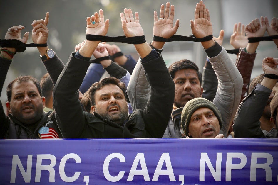 Des manifestants protestaient contre la Loi révisée sur la citoyenneté Citizenship Amendment Act, CAA) à New Delhi, en Inde, le 27 décembre 2019. 