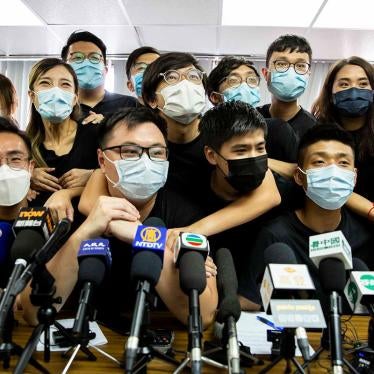 On January 6, 2021, Hong Kong police arrested 53 pro-democracy politicians for “subversion” because they had organized or participated in a unofficial? public opinion poll in July 2020 to coordinate pro-democracy candidates for the then-upcoming LegCo elections. 