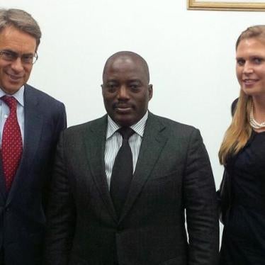 President Joseph Kabila with Human Rights Watch Executive Director Kenneth Roth and senior Africa researcher Ida Sawyer in Kinshasa, capital of the Democratic Republic of Congo.
