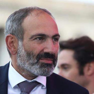 Newly elected Prime Minister of Armenia Nikol Pashinyan meets with supporters in Yerevan, Armenia May 8, 2018. 