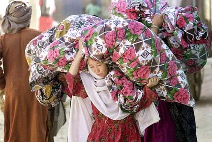 refugeesquetta1small