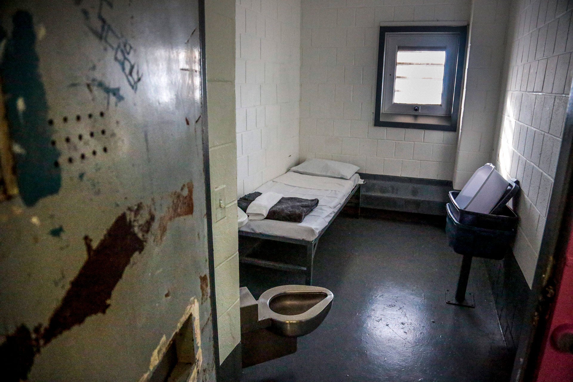 This file photo shows a solitary confinement cell known at New York's Rikers Island jail, December 14, 2019. 