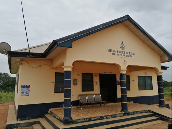 Area 51 Police Station, Ho, Ghana: A.G, a lesbian, was held here for 22 days from May 20, 2021 with four other lesbians after being arbitrarily arrested at a human rights workshop in Ho, Volta region. © 2021 Wendy Isaack/Human Rights Watch, 15 July 2021