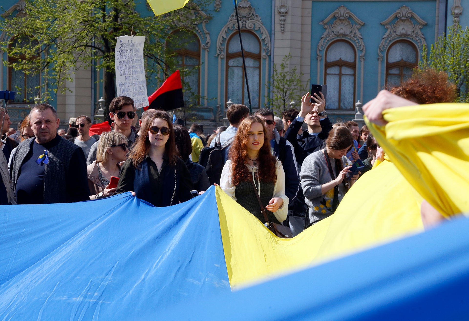 Persyaratan Bahasa Baru Menimbulkan Kekhawatiran di Ukraina