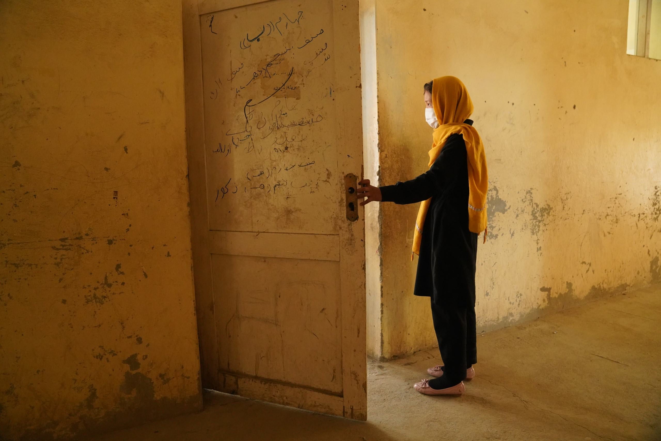 Girl survivor of Kabul May 2021 bombing