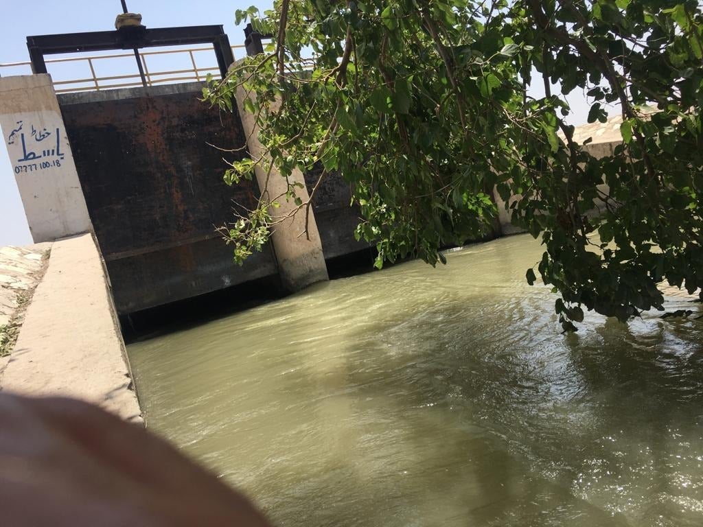 Le canal de Darunta, situé dans la province de Nangarhar, dans l’est de l’Afghanistan. De nombreux corps de combattants présumés de l’ISKP y ont été retrouvés. Photo prise le 27 juin 2022.