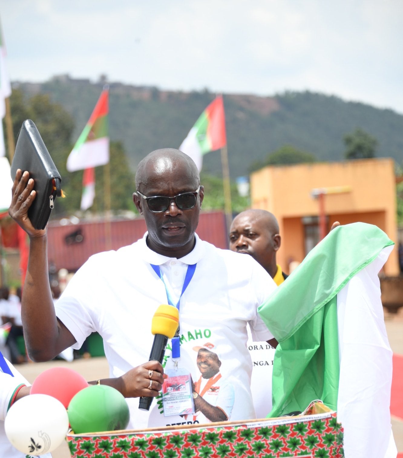 Révérien Ndikuriyo le jour de son élection au poste de secrétaire général du parti au pouvoir au Burundi, à Gitega, le 24 janvier 2021.