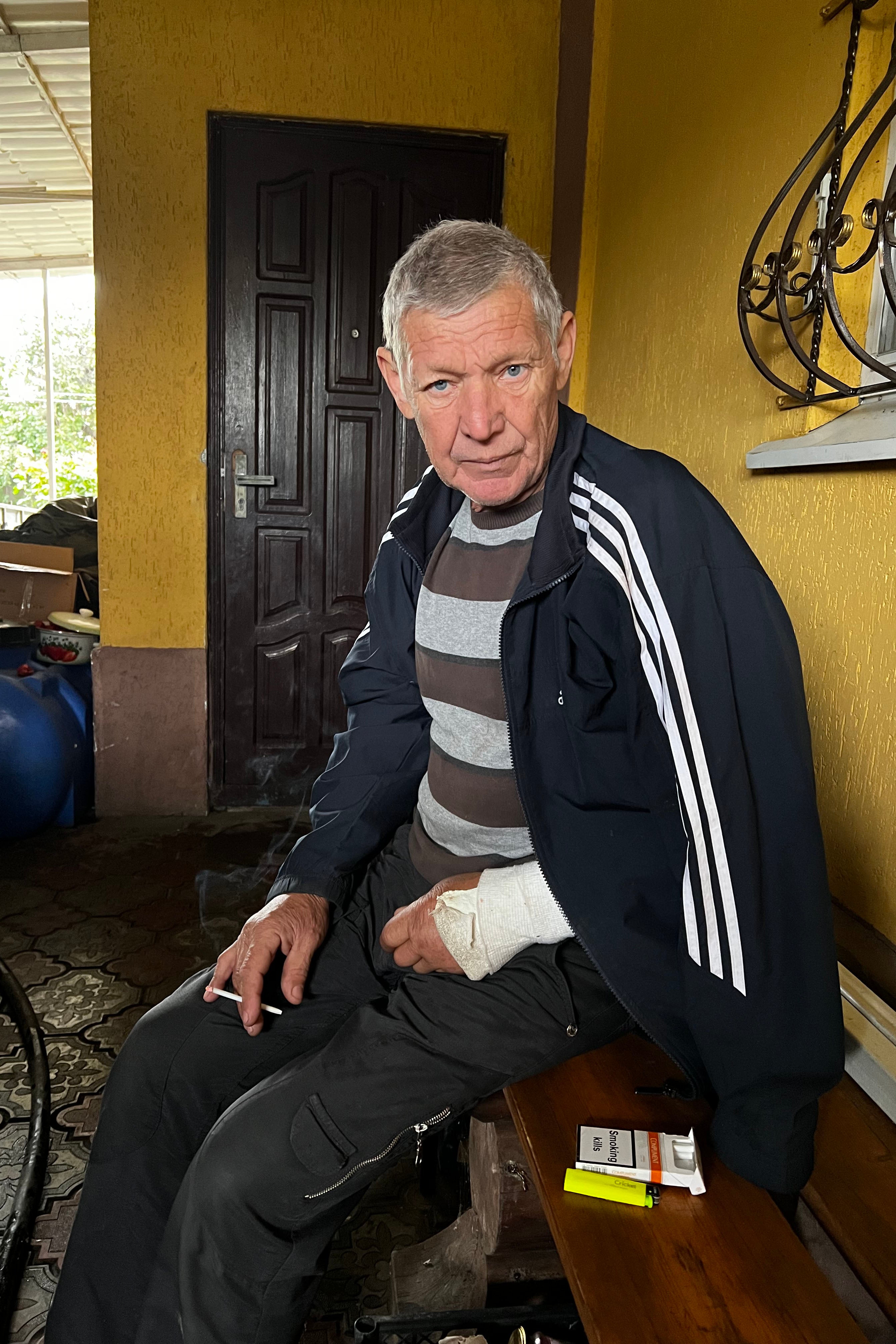 Mykhailo Ivanovych, 67, who was detained in late August 2022 for 12 days. A soldier broke his left arm when he hit him with what Ivanovych thought was a plastic pipe, Izium, Ukraine, September 23, 2022