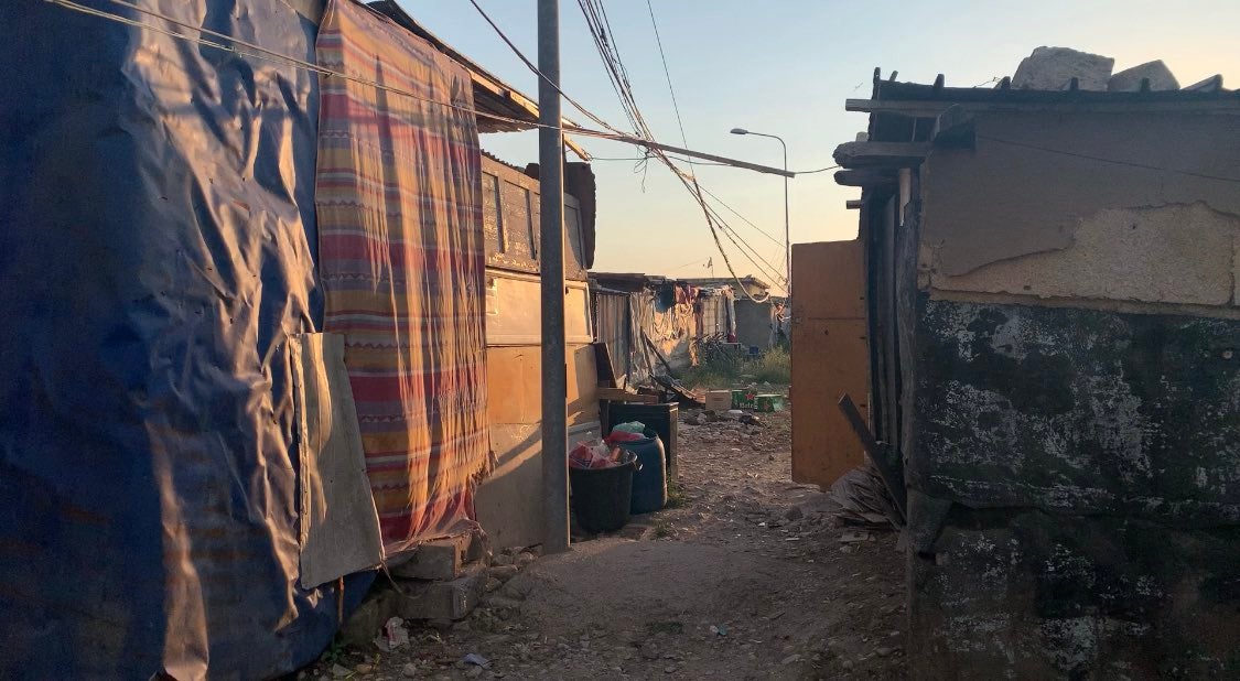 Insediamento informale “La Pista” a Borgo Mezzanone, regione Puglia, Italia, 1 luglio 2020. © 2020 Giorgia Orlandi, @giorgiaorlandi_