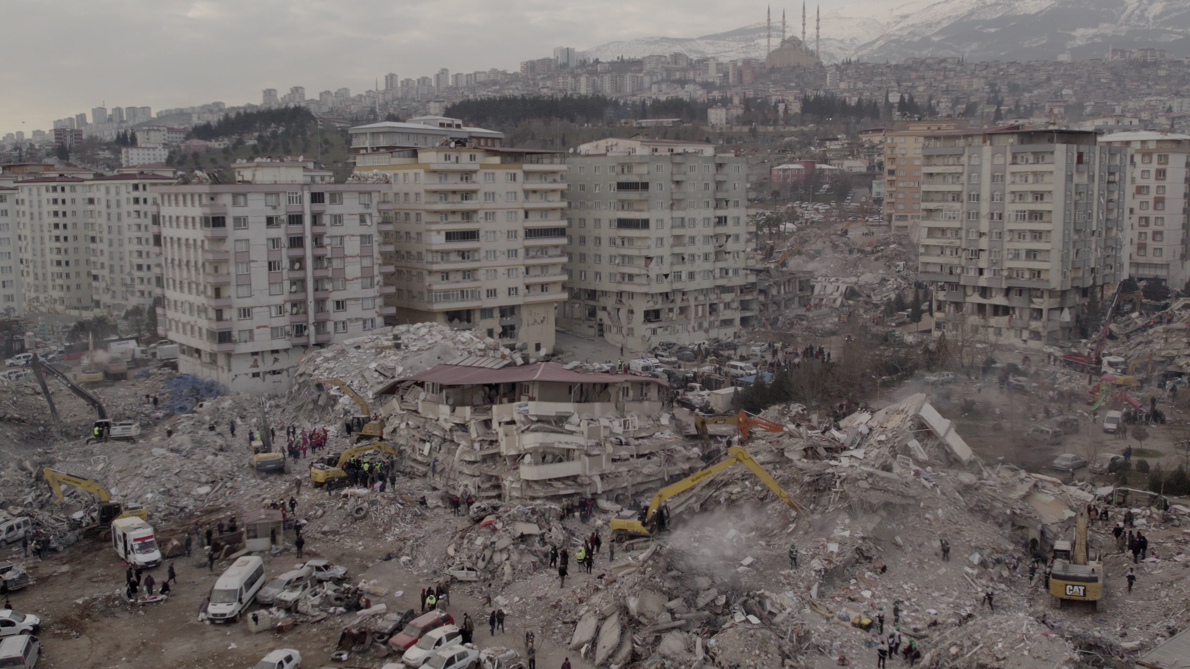 Türkiye'nin Kahramanmaraş ilinde 6 Şubat 2023 tarihinde meydana gelen depremlerde Ebrar Sitesi'ne ait blokların çökmesi sonucu en az 1400 kişi hayatını kaybetti.