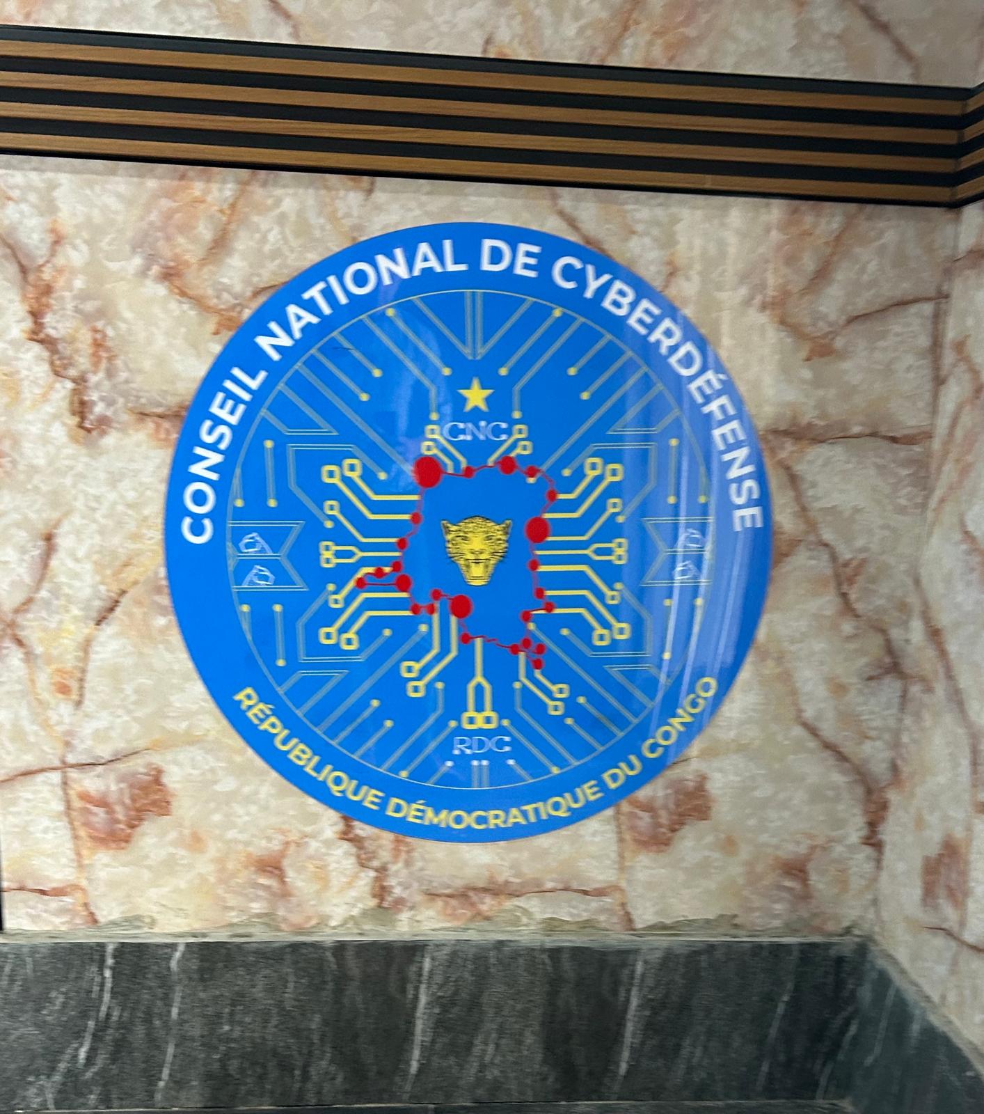Logo du Conseil national de cyberdéfense (CNC).
