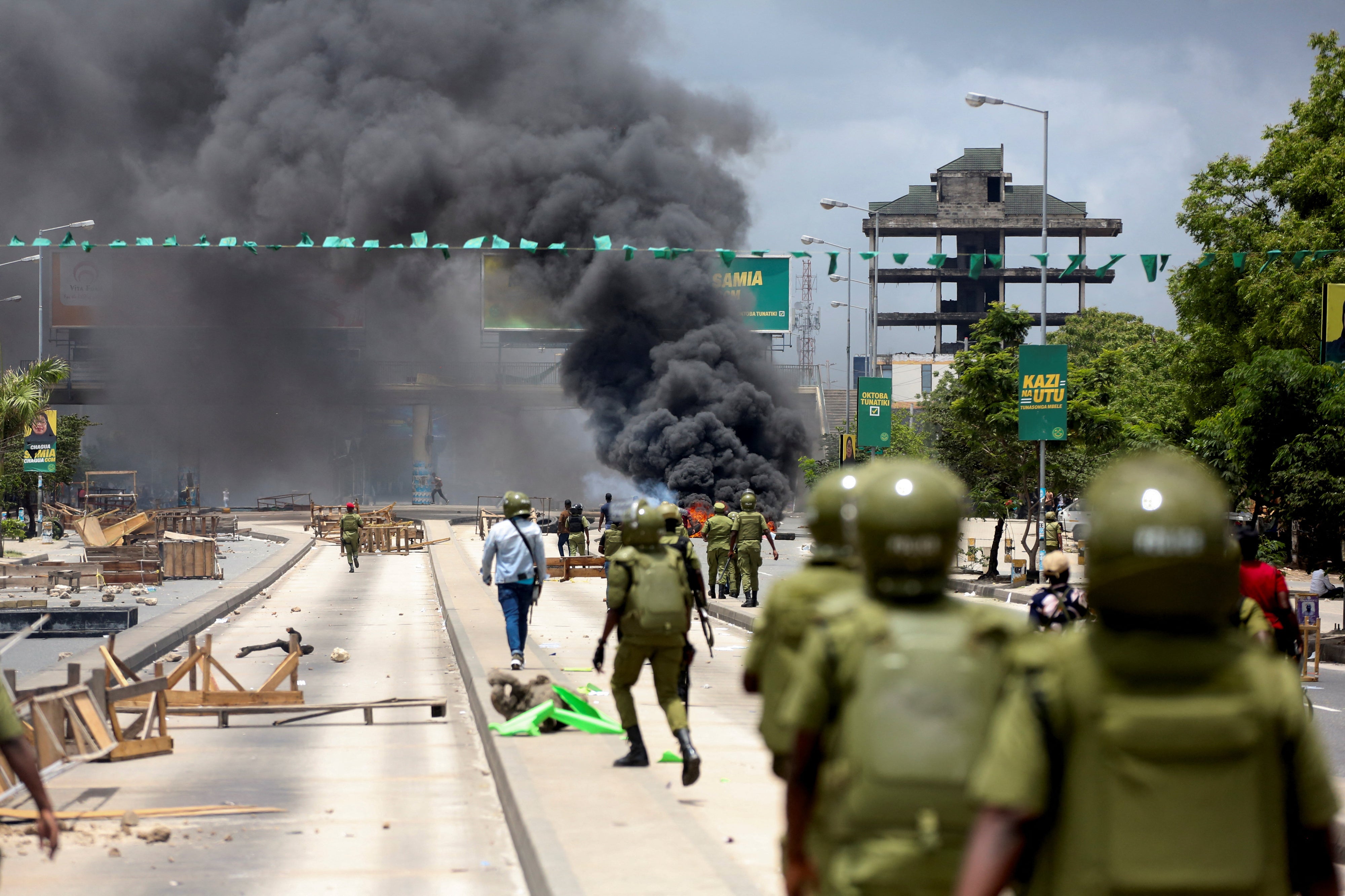 Tanzanian riot police in Dar es Salaam.