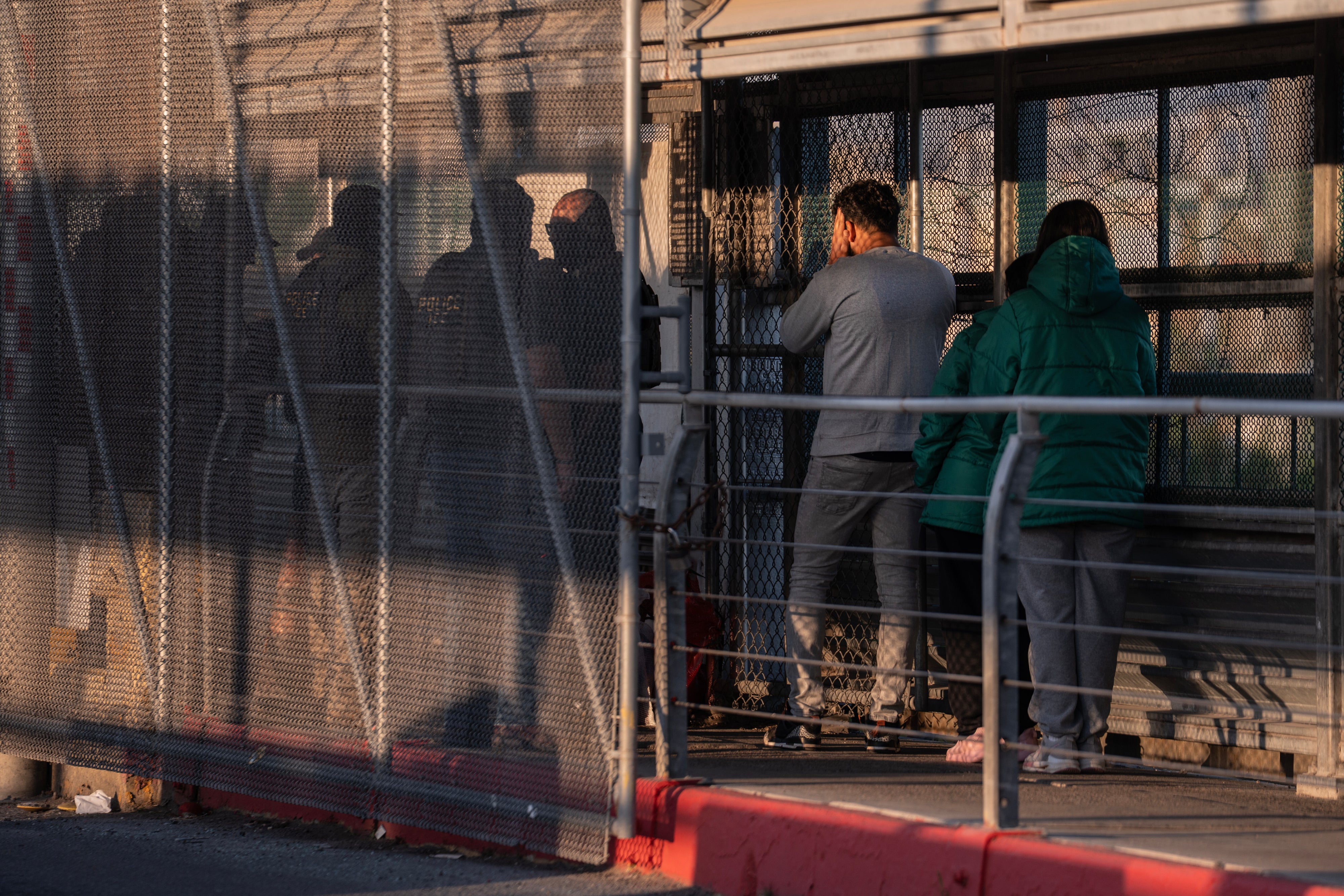 US officials deporting people to Mexico at the McAllen-Hidalgo-Reynosa International Bridge, McAllen, Texas, March 13, 2026.