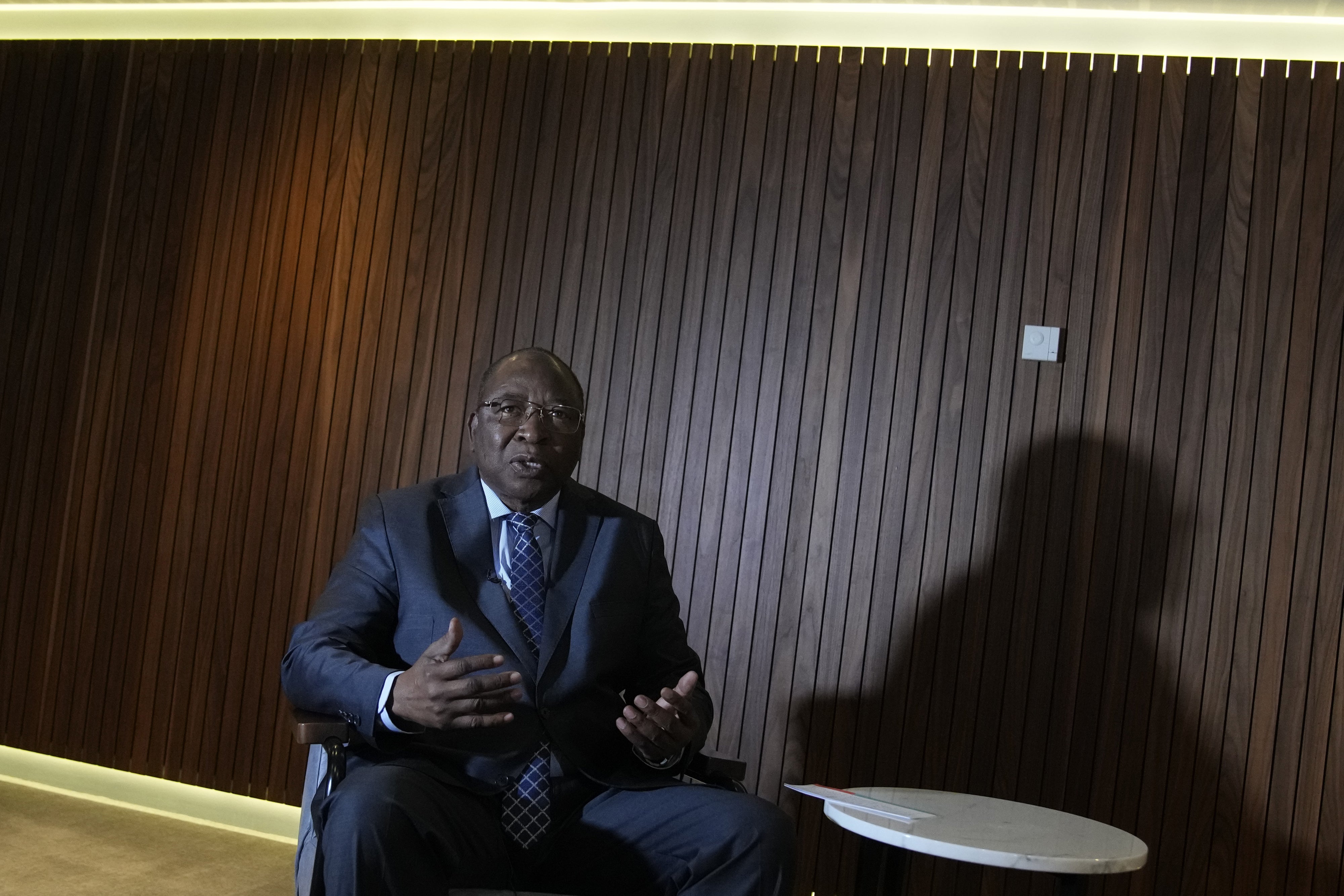 Prime minister sitting 