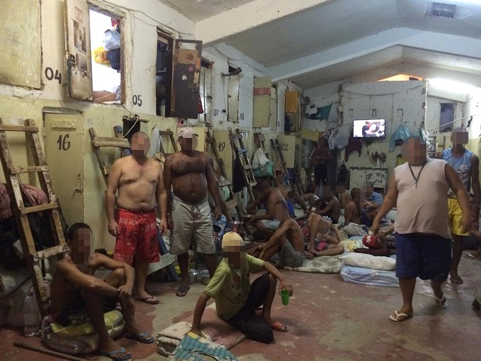 Makeshift “barracos,” or cubicles, inside Pavilion 7 at Presídio Juiz Antônio Luiz L. de Barros (PJALLB), in Recife.