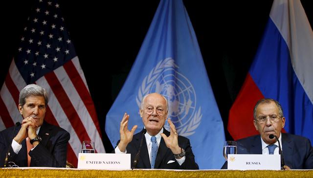 US Secretary of State Kerry, Russian Foreign Minister Lavrov, and UN Envoy for Syria de Mistura address the media in Vienna.