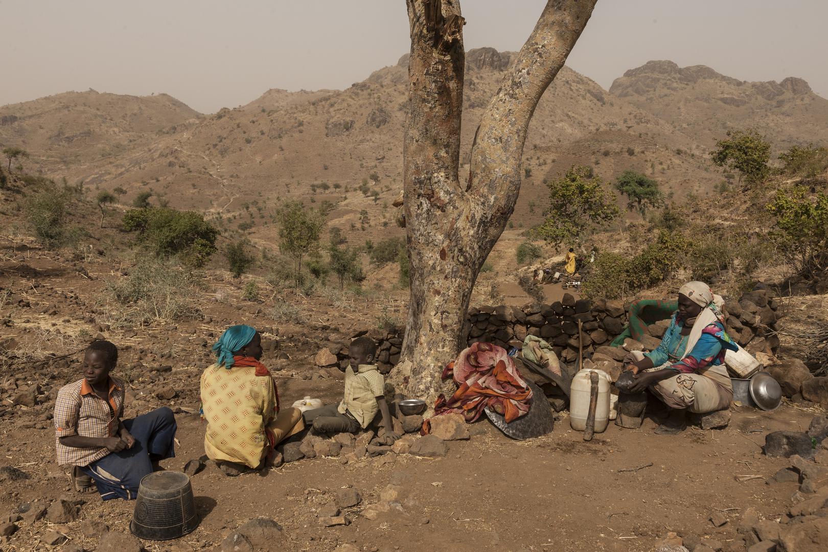women and children displaced by sudanese rapid support forces