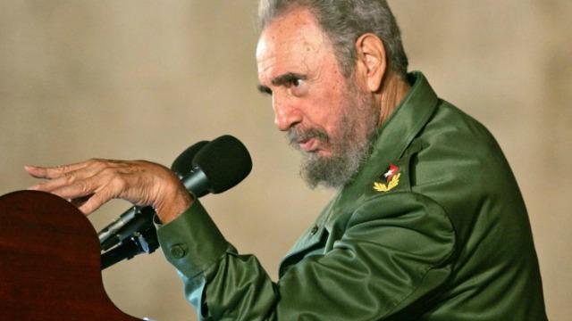 Le dirigeant cubain Fidel Castro, photographié en 1999.