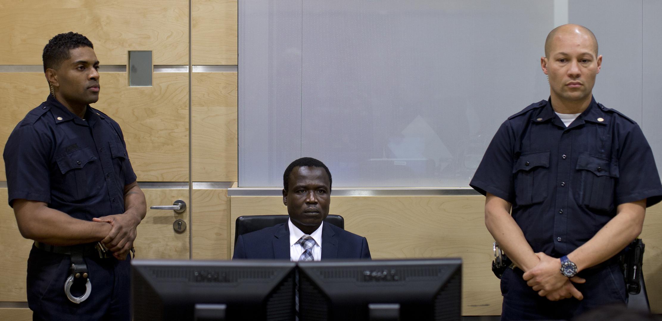 Dominic Ongwen, commandant ougandais de la LRA, attend le début des procédures judiciaires à la Cour pénale internationale, à la Haye, le 26 janvier 2015.