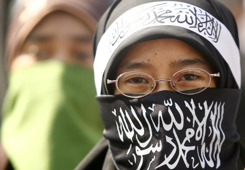 Indonesias Ban Of Islamist Group Undermines Rights Human Rights Watch 