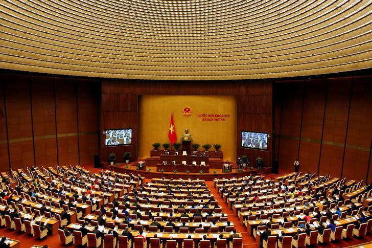 Deputies attend the opening ceremony of the National Assembly's autumn session in Hanoi, Vietnam October 23, 2017. REUTERS/Kham