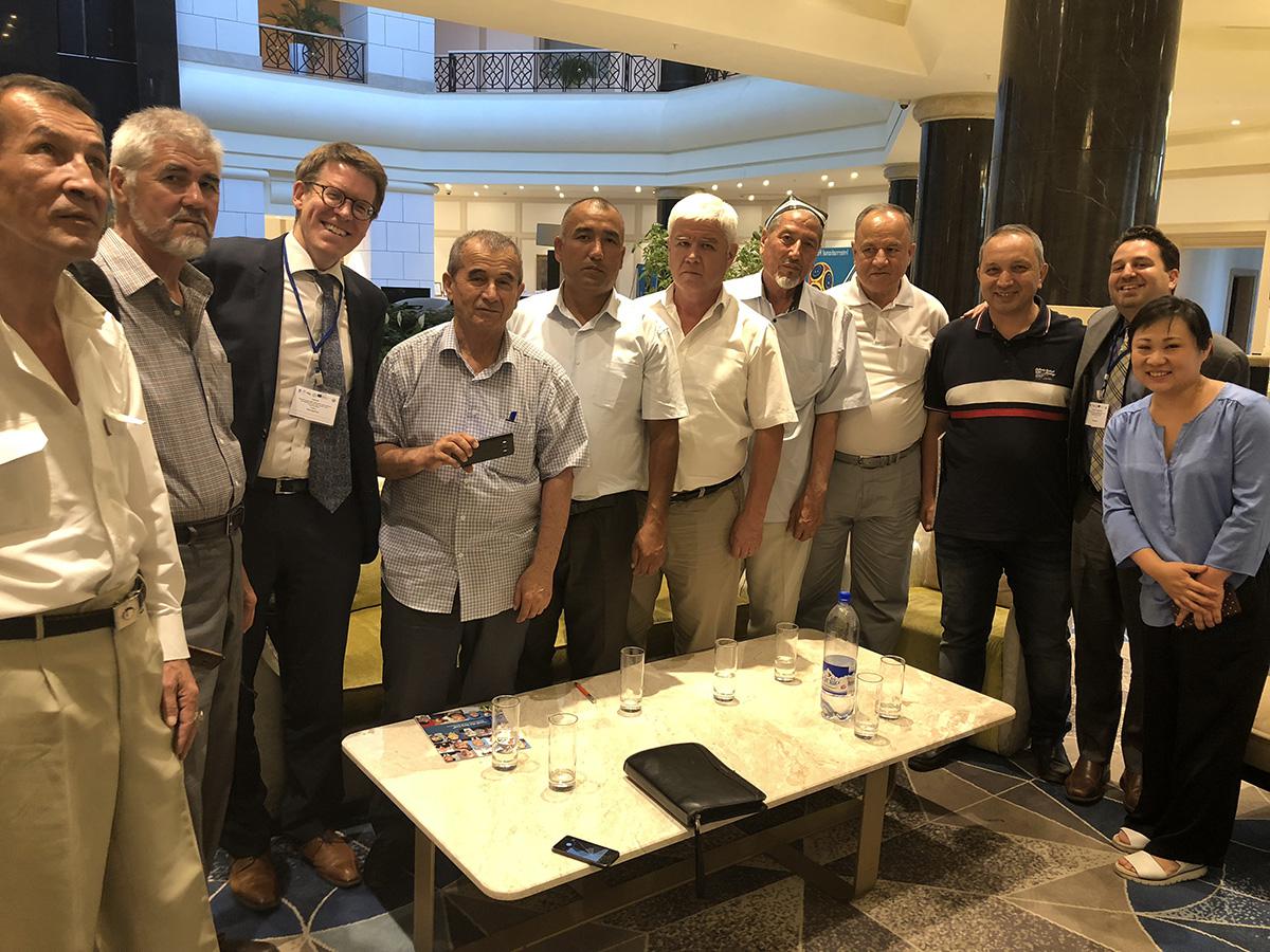 Human Rights Watch, local human rights activists, and former political prisoners in Uzbekistan met with members of the Uzbek government in June 2018.