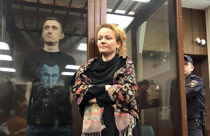 Konstantin Kotov and his lawyer, Maria Eismont, wait for the verdict in his case at Moscow's Tverskoi district court, September 5, 2019.