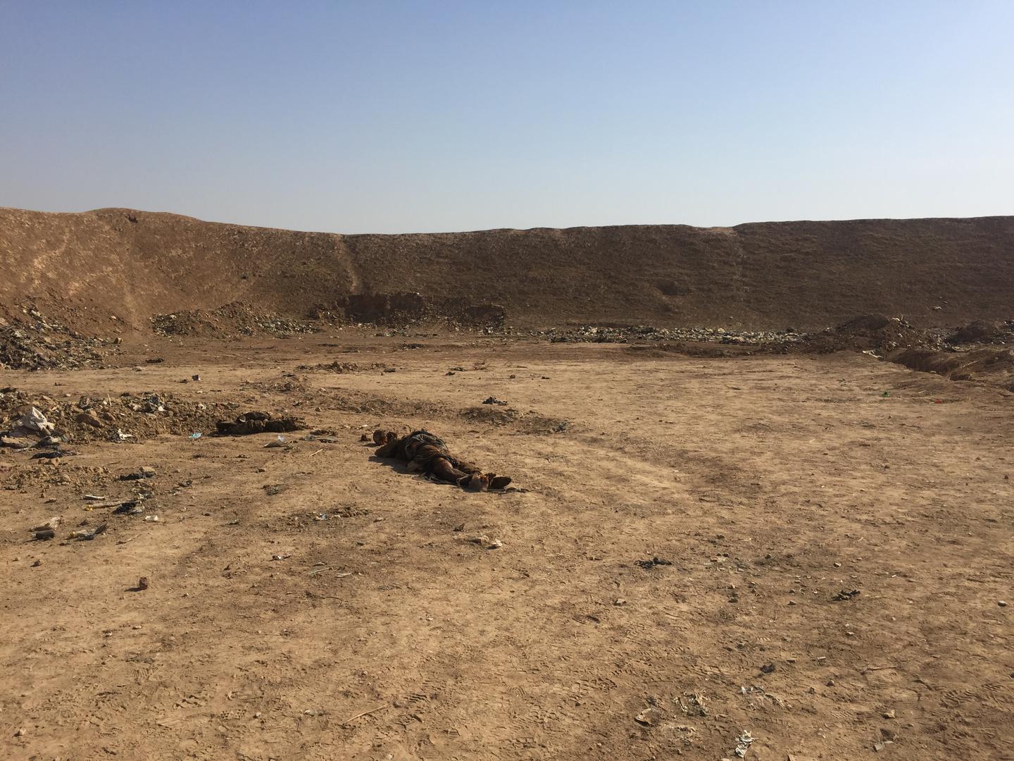 MENA-Iraq-Mosul-mass-graves-Nov-2016-2
