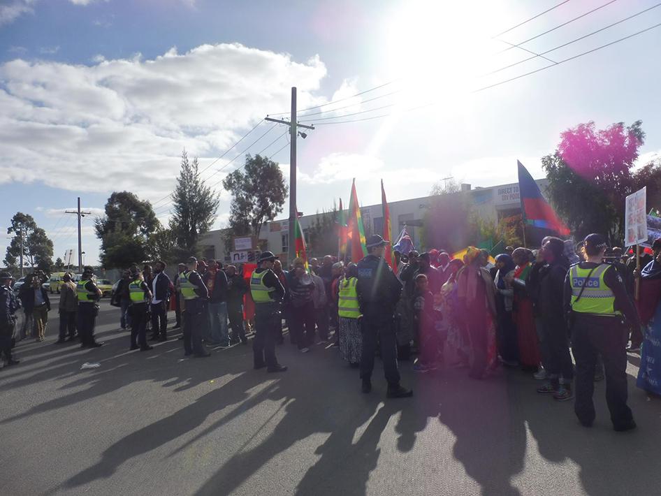 Ethiopian Australians protest against an Ethiopian government delegation visiting Melbourne, Australia, June 2016. 