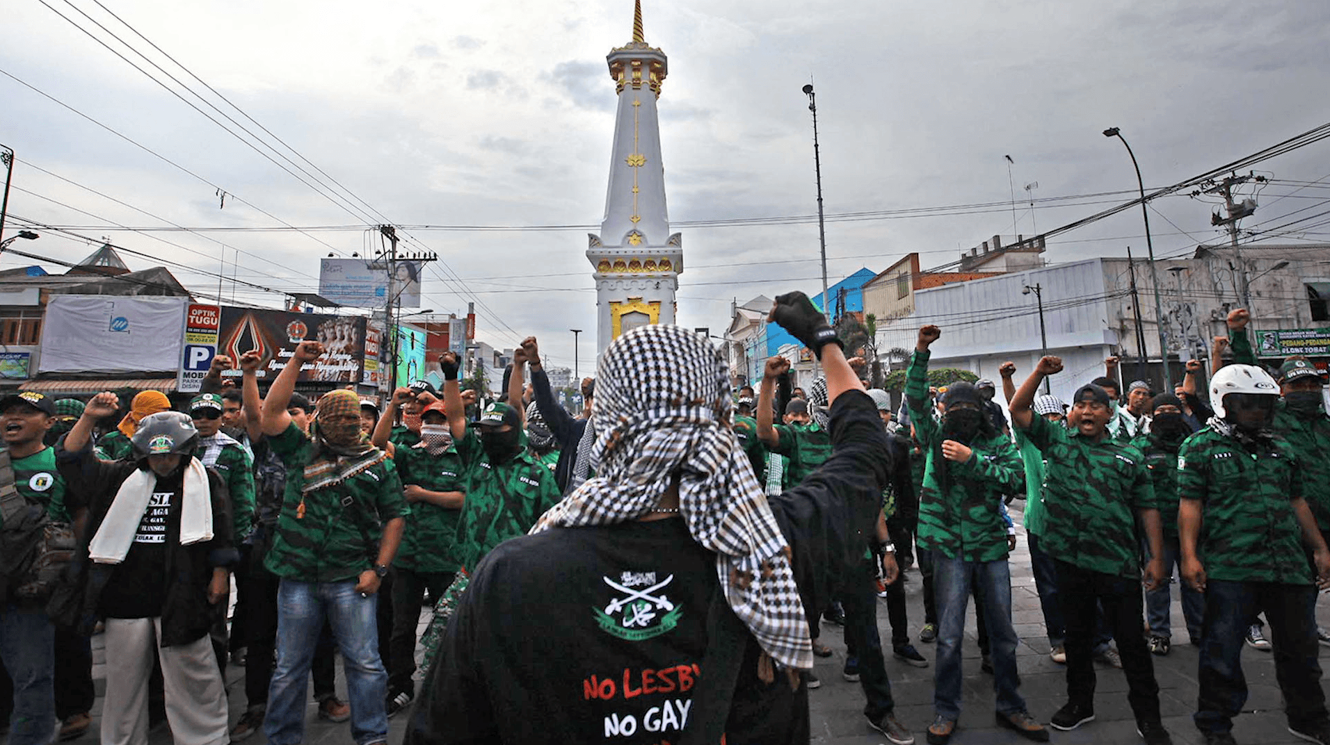 A picture of an anti-LGBT demonstration.