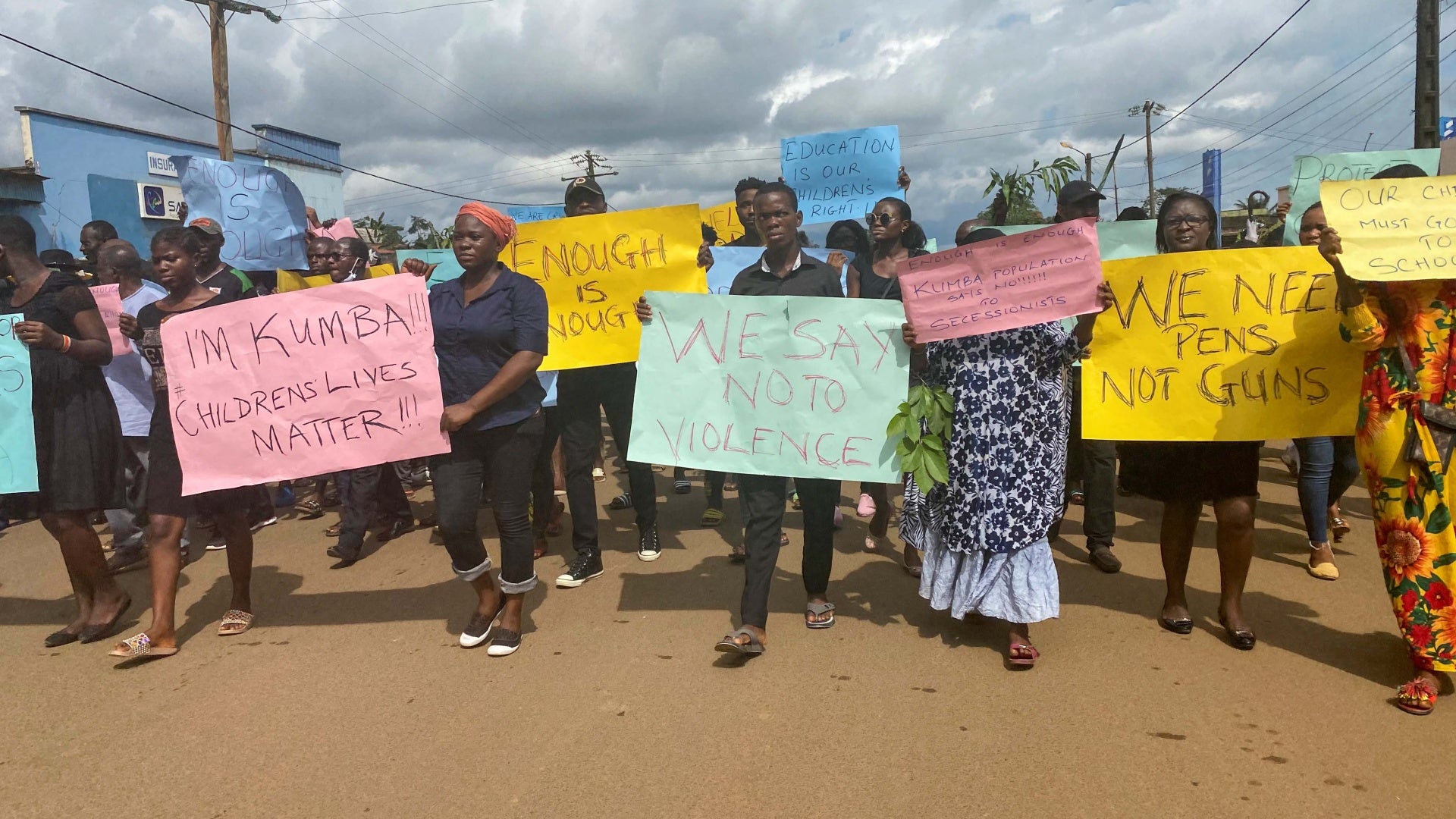World Report 2022: Cameroon | Human Rights Watch
