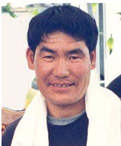 Foto personal de Migmar Dondrup, guía turístico y personal de una organización no gubernamental que realiza trabajos de desarrollo comunitario, obtenida por el Departamento de Seguridad de la Administración Central Tibetana.  Fecha desconocida.