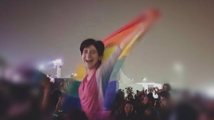 Sarah Hegazy, Egyptian LGBTQ activist, photographed by a friend who wished to remain anonymous, at a Mashrou’ Leila concert in Cairo in 2017 © 2020 anonymous. 