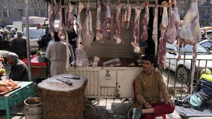 202202asia_afghanistan_butcher