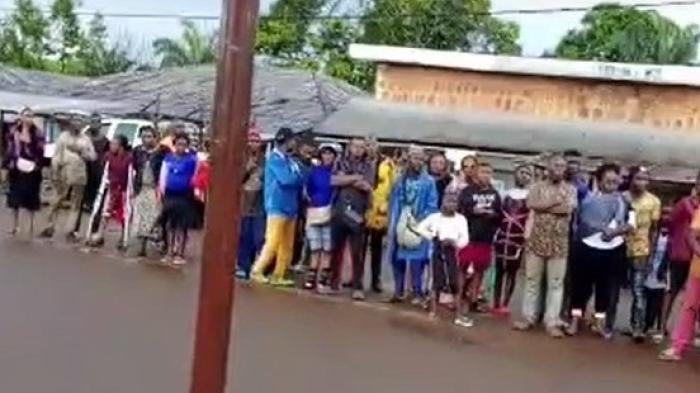 Screenshot of the video showing armed separatists executing two men in Guzang, North-west region, Cameroon, on October 4, 2023.