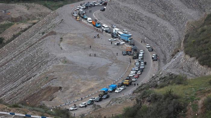 A convoy of cars of ethnic Armenians fleeing Nagorno-Karabakh, September 26, 2023. 
