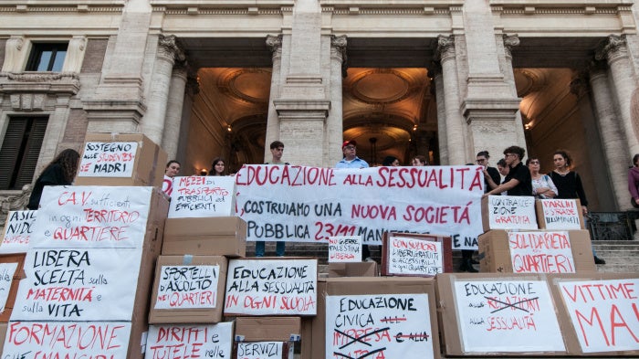 OSA students perform a flash mob in front of the Ministry of Education and Merit to request sexual and affective education in schools in Rome, Italy, on October 31, 2024. 