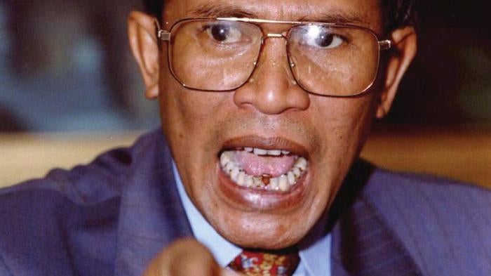 Cambodian Co-Prime Minister Hun Sen gestures during a news conference in Phnom Penh on July 10, 1997 during which he denied staging a coup against Co-Prime Minister Prince Norodom Ranariddh. 