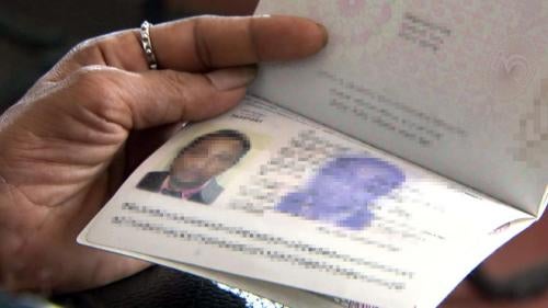 A transgender woman in Colombo told Human Rights Watch she wants to change the gender designation on her passport from “male” to “female.”