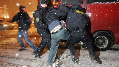 Belarus: End Massive Government Crackdown