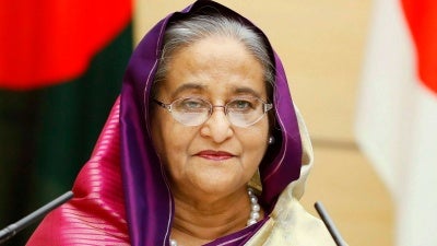 Bangladeshi Prime Minister Sheikh Hasina meets with officials in Tokyo, May 29, 2019.
