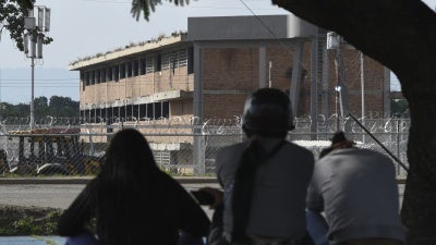Relatives of detainees outside the Tocuyito jail to protest against the arrests of those demonstrating against the announced presidential election results, Pocaterra, Venezuela, August 26, 2024. 
