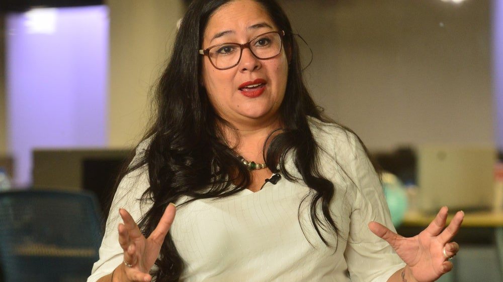 Ruth López, El Salvador