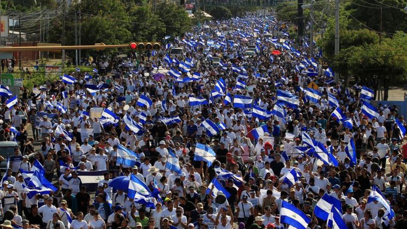 Demonstrators protest against police violence and the government of Nicaraguan President Daniel Ortega in Managua, Nicaragua, April 23, 2018. 