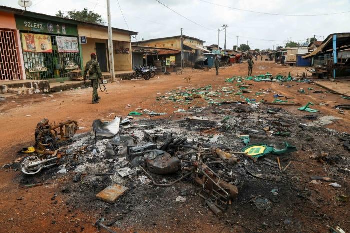 Ivorian soldiers patrol the town of M&rsquo;Batto after intercommunal clashes on November 9 and 10 following C&ocirc;te d&rsquo;Ivoire's October 31 presidential election, November 12, 2020. 