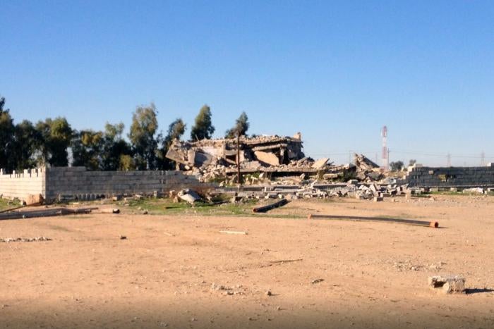 One of two houses in Idris Khaz’al hit by an airstrike, with collapsed roof. 