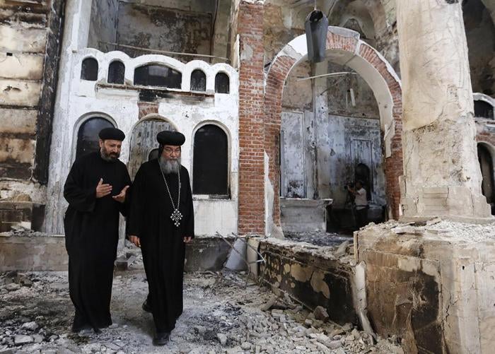 قانون مصري جديد لبناء الكنائس يمي ز ضد المسيحيين Human Rights Watch