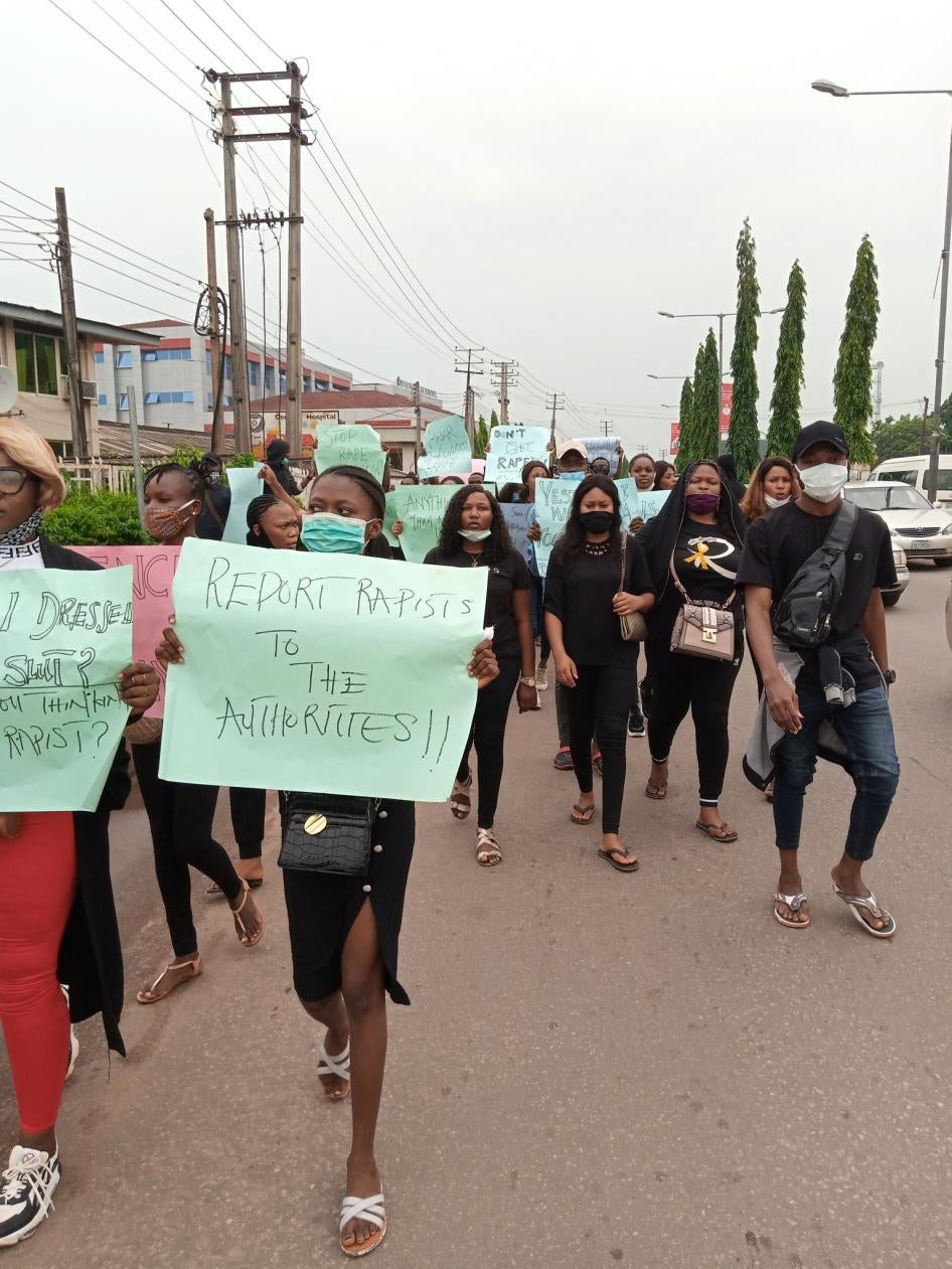 Manifestation contre les violences sexuelles a l’égard des femmes et des filles au Nigeria, le 1er juin 2020.